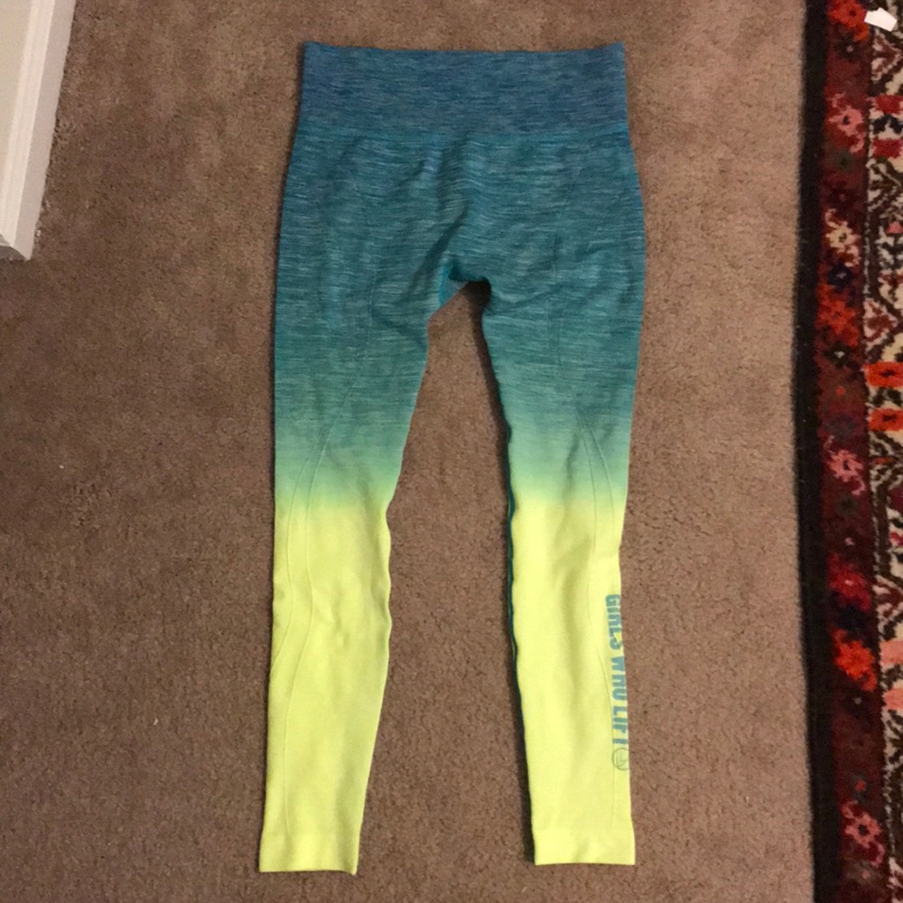 Girls Who Lift workout leggings